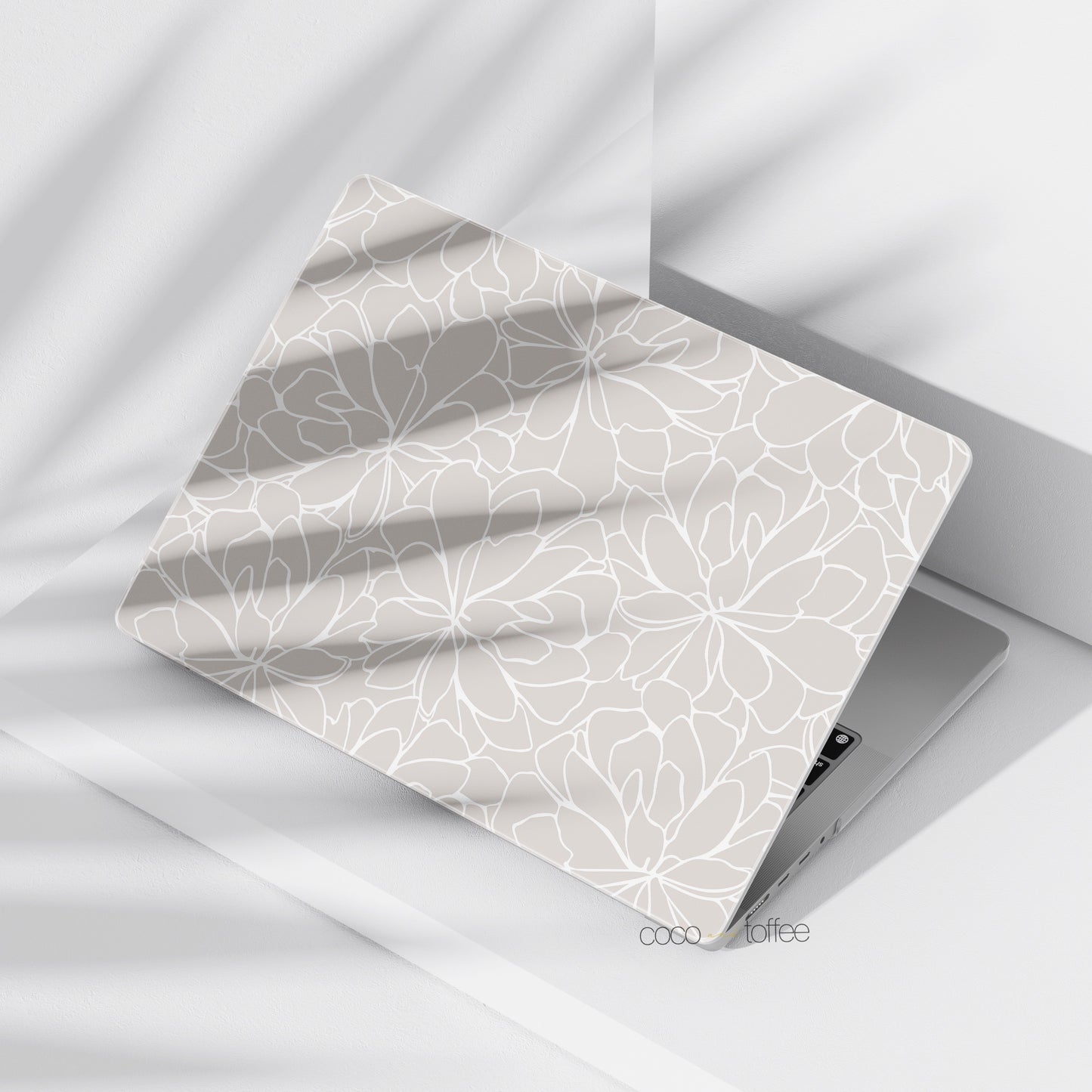 Champagne Petals Flexi Case