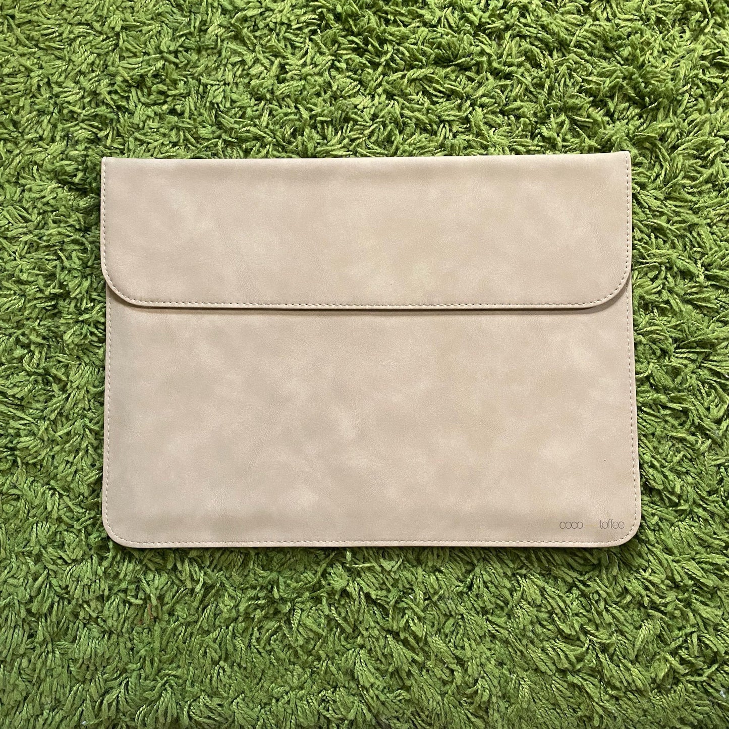 Harper Laptop Sleeve Beige