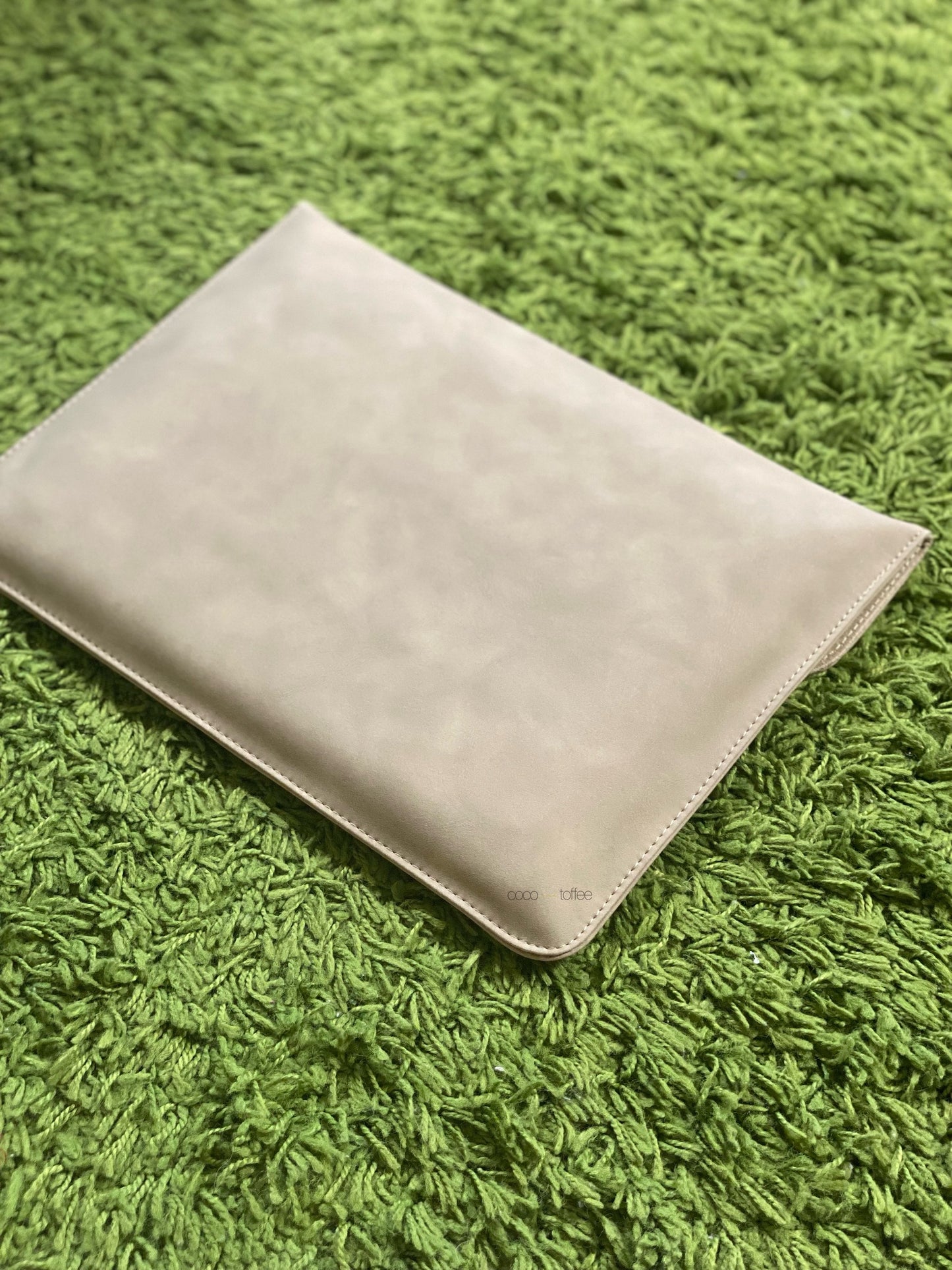 Harper Laptop Sleeve Beige